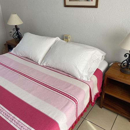 Zandoyo Bed & Breakfast Пуерто-Ескондідо Екстер'єр фото