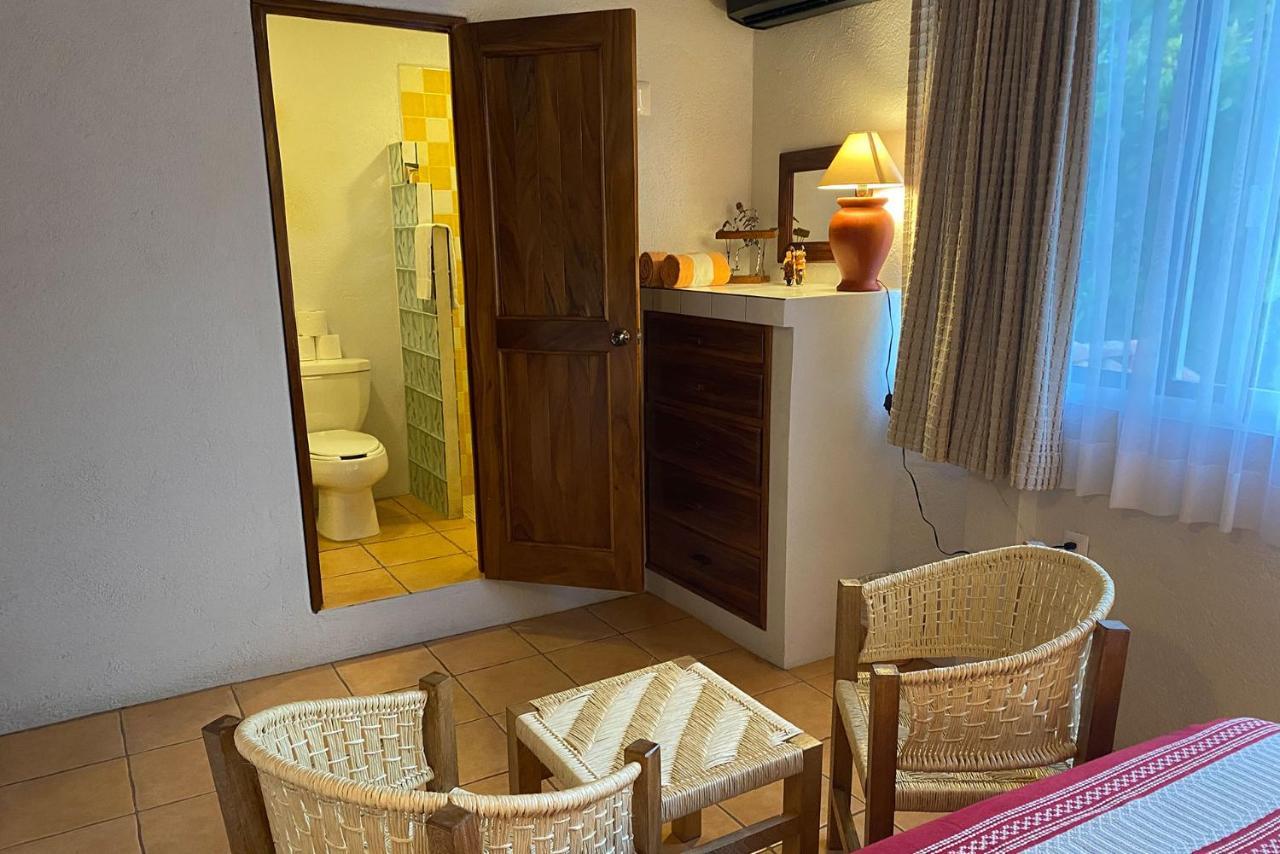 Zandoyo Bed & Breakfast Пуерто-Ескондідо Екстер'єр фото